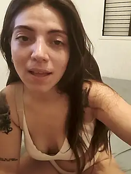 Ceciihot online show from February 1, 2026, 6:33 am