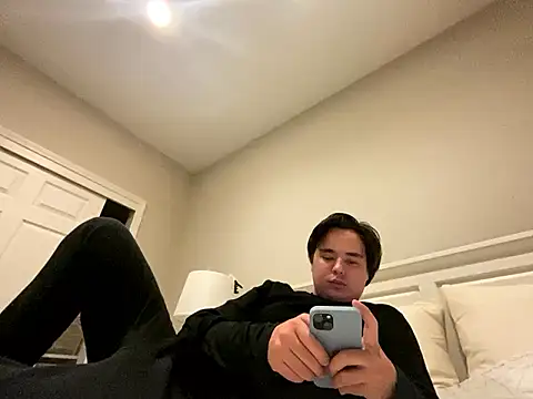 phantom898983 online show from January 13, 2026, 8:07 am