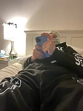 phantom898983 online show from April 15, 2026, 6:30 am