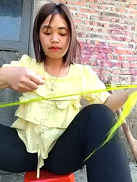 mon-monk online show from April 13, 2026, 8:07 am