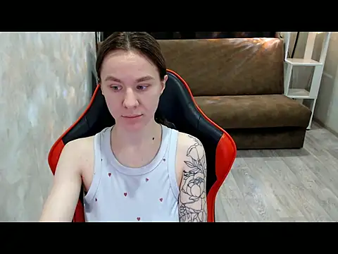 Snapshot of MiaBun1 chatting on December 19, 2025, 2:59 am MiaBun1 online show from December 19, 2025, 2:59 am