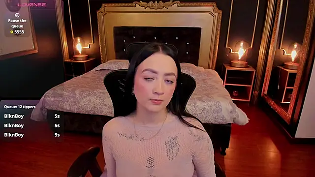 Snapshot of Sabrina_Cutte chatting on June 11, 2026, 3:25 am Sabrina Cutte online show from June 11, 2026, 3:25 am