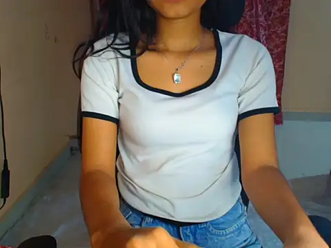 Snapshot of Sexy_Sanaya2 chatting on February 22, 2026, 3:20 am Sexy Sanaya2 online show from February 22, 2026, 3:20 am