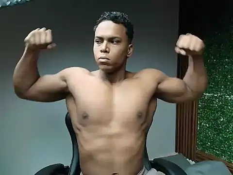 Snapshot of Cain_Grey chatting on December 15, 2025, 2:56 pm Cain Grey online show from December 15, 2025, 2:56 pm