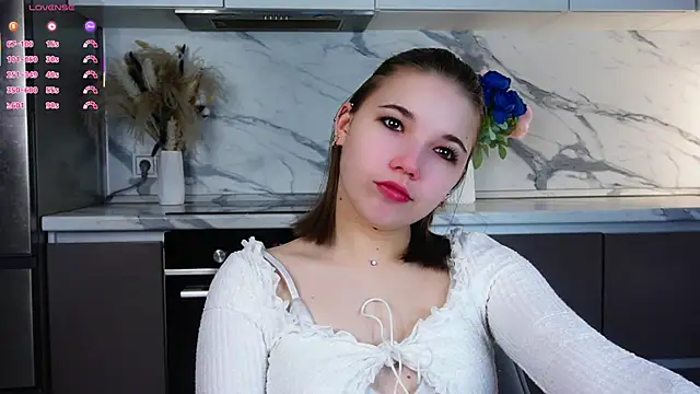 SolBurri online show from March 5, 2026, 1:35 am