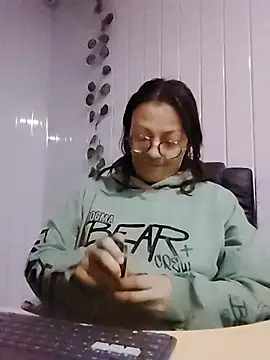 Susana Rojas online show from February 24, 2026, 1:39 am