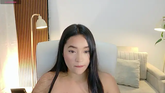 IAM  ZARA online show from May 29, 2026, 9:32 pm