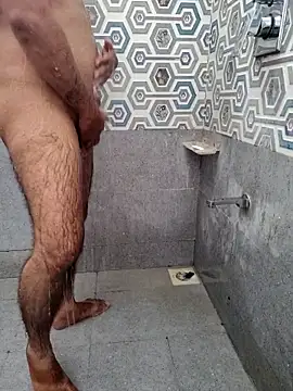 Snapshot of johny044 chatting on February 10, 2026, 6:23 am johny044 online show from February 10, 2026, 6:23 am