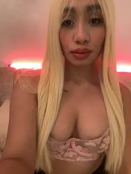 MandyWester1 online show from March 11, 2026, 9:47 am