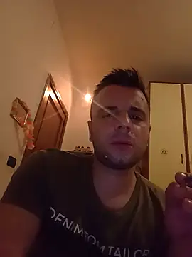 HootedSnow online show from June 4, 2026, 2:38 am