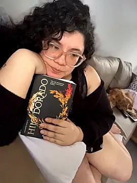 VanesssaMilf  online show from February 17, 2026, 12:35 pm