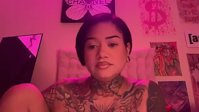 Itsonlyvirgo online show from April 8, 2026, 7:21 am