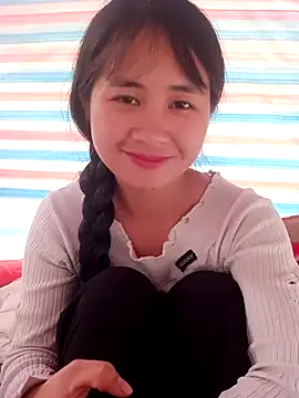 Him MountainGirl online show from February 12, 2026, 2:33 am