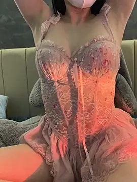 Lucy79xx online show from December 14, 2025, 9:26 am