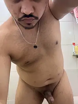 Snapshot of hotcockindian chatting on February 8, 2026, 4:15 pm hotcockindian online show from February 8, 2026, 4:15 pm