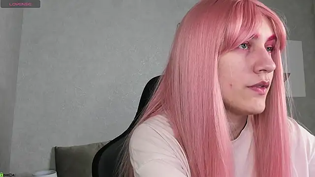 Snapshot of Nedzumi_Sato chatting on December 17, 2025, 1:21 am Nedzumi Sato online show from December 17, 2025, 1:21 am