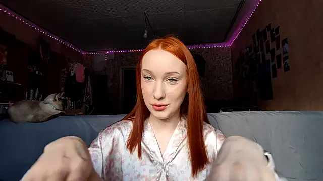 Snapshot of Zicarikwink chatting on December 15, 2025, 7:03 am Zicarikwink online show from December 15, 2025, 7:03 am