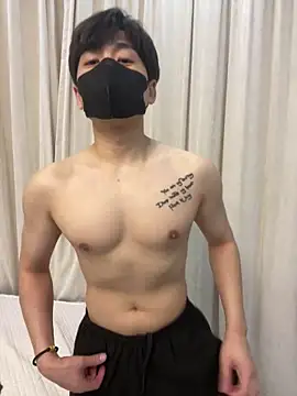 kimze7 online show from March 8, 2026, 2:53 pm