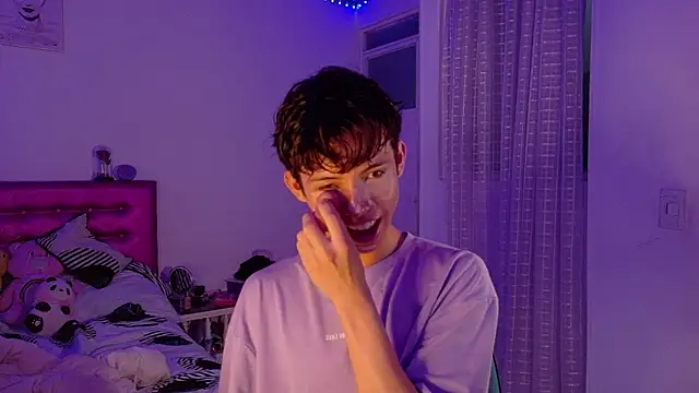 Dani Dancer online show from March 1, 2026, 11:05 pm