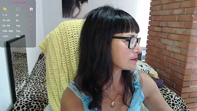 Snapshot of Eila_Morigan chatting on July 7, 2026, 7:23 am Eila Morigan online show from July 7, 2026, 7:23 am