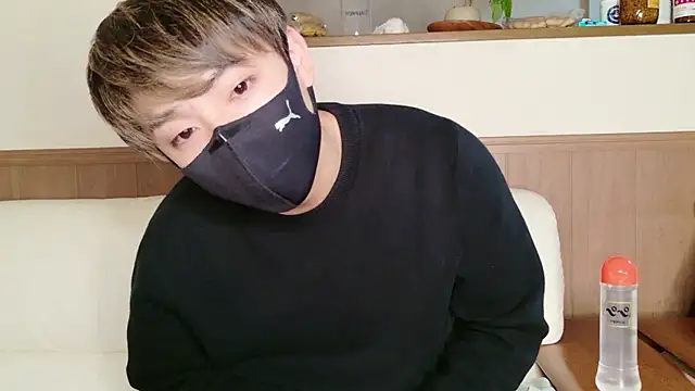 -kou-- online show from December 21, 2025, 12:18 pm