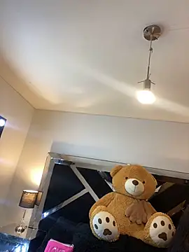 Snapshot of Moon_Magic666 chatting on February 6, 2026, 5:53 pm Moon Magic666 online show from February 6, 2026, 5:53 pm