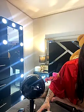 Snapshot of Moon_Magic666 chatting on December 17, 2025, 7:30 pm Moon Magic666 online show from December 17, 2025, 7:30 pm