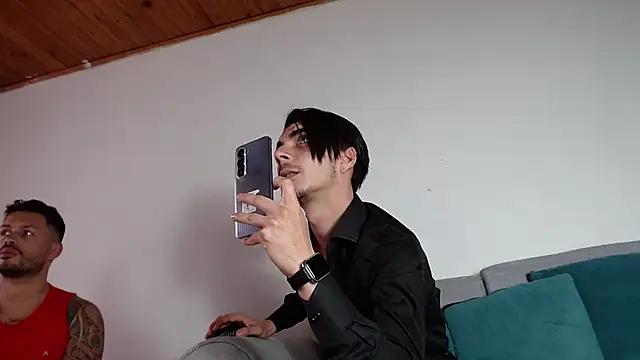 asteo   online show from December 22, 2025, 8:31 pm