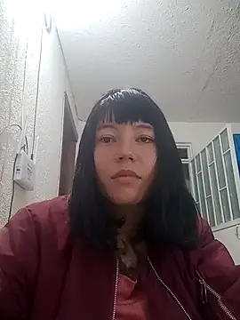 Angeline  Thompson online show from December 16, 2025, 2:16 am