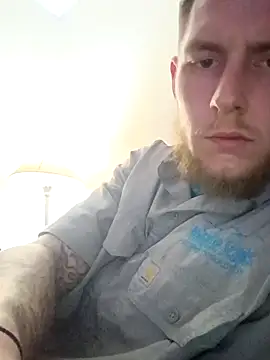 Snapshot of aboogie0420 chatting on December 17, 2025, 9:42 pm aboogie0420 online show from December 17, 2025, 9:42 pm