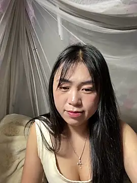 sofia-bae online show from March 31, 2026, 1:24 pm