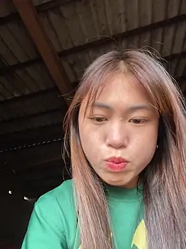 sofia-bae online show from March 24, 2026, 4:45 am