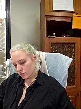 ChristinaWheeled11 online show from March 12, 2026, 3:16 pm