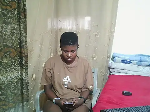 SexyMbali 01 online show from April 22, 2026, 7:26 am