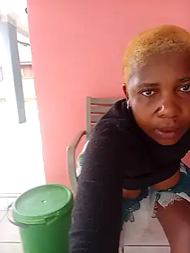 Snapshot of SexyMbali_01 chatting on December 14, 2025, 8:09 am SexyMbali 01 online show from December 14, 2025, 8:09 am