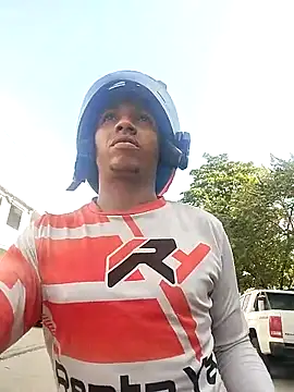 Andreskelly online show from February 16, 2026, 1:43 pm