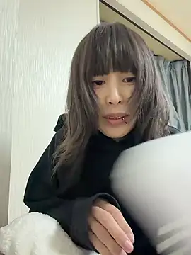 M Lize online show from December 14, 2025, 11:38 am