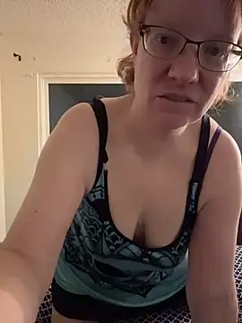 Lenaravenswood online show from March 15, 2026, 4:19 am