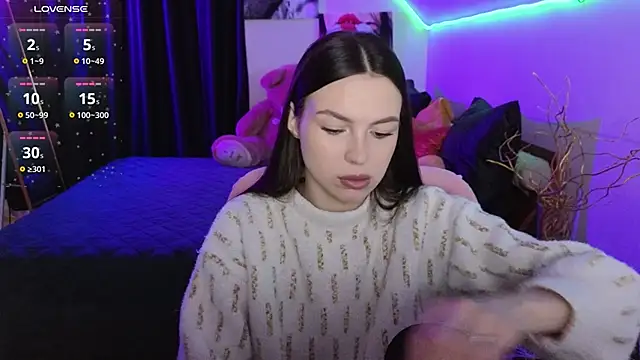 MaxinCarroll online show from February 3, 2026, 6:22 am