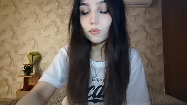 Qwami Amie online show from March 16, 2026, 3:15 pm