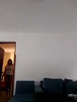 sammymomz02 online show from March 3, 2026, 8:16 pm