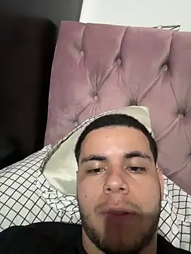 Liam Mateo online show from February 15, 2026, 4:24 am