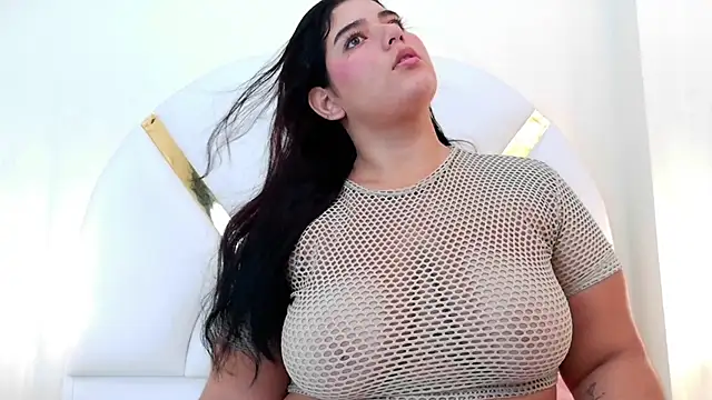 Nikki Karter online show from February 5, 2026, 11:50 am