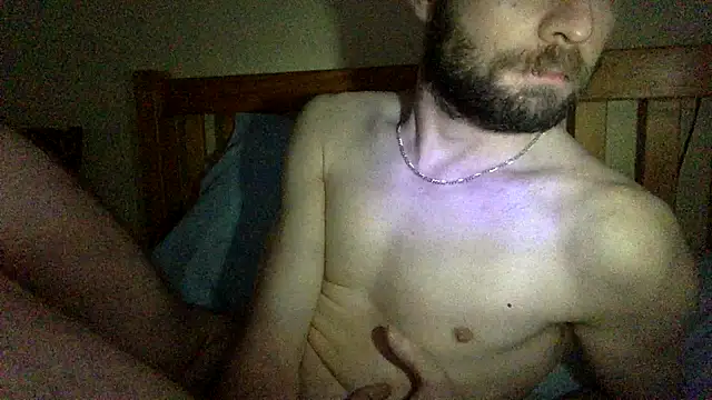 Snapshot of nutt_max chatting on December 15, 2025, 9:59 am nutt max online show from December 15, 2025, 9:59 am