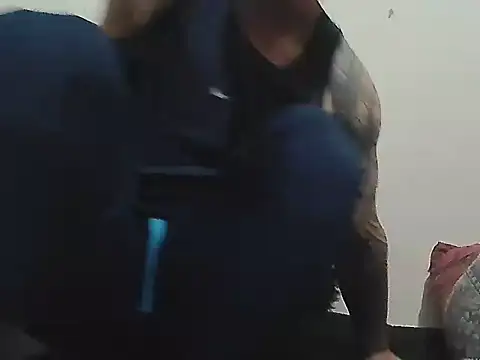 tuenfermerofavorito06 online show from January 9, 2026, 11:22 pm