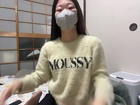 kuromi chan oo online show from January 11, 2026, 4:58 pm