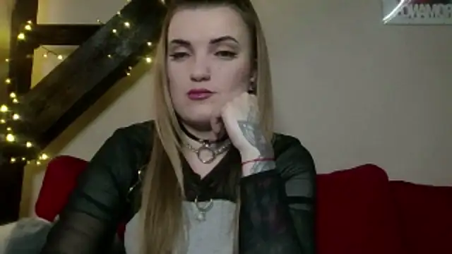 VanessaHard online show from February 5, 2026, 8:15 pm