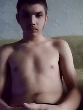 BradPierce online show from December 15, 2025, 6:19 am