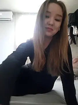 Snapshot of SherrylShaw chatting on December 20, 2025, 10:40 am SherrylShaw online show from December 20, 2025, 10:40 am