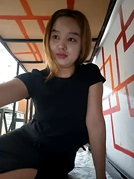 Snapshot of SherrylShaw chatting on January 16, 2026, 12:53 pm SherrylShaw online show from January 16, 2026, 12:53 pm